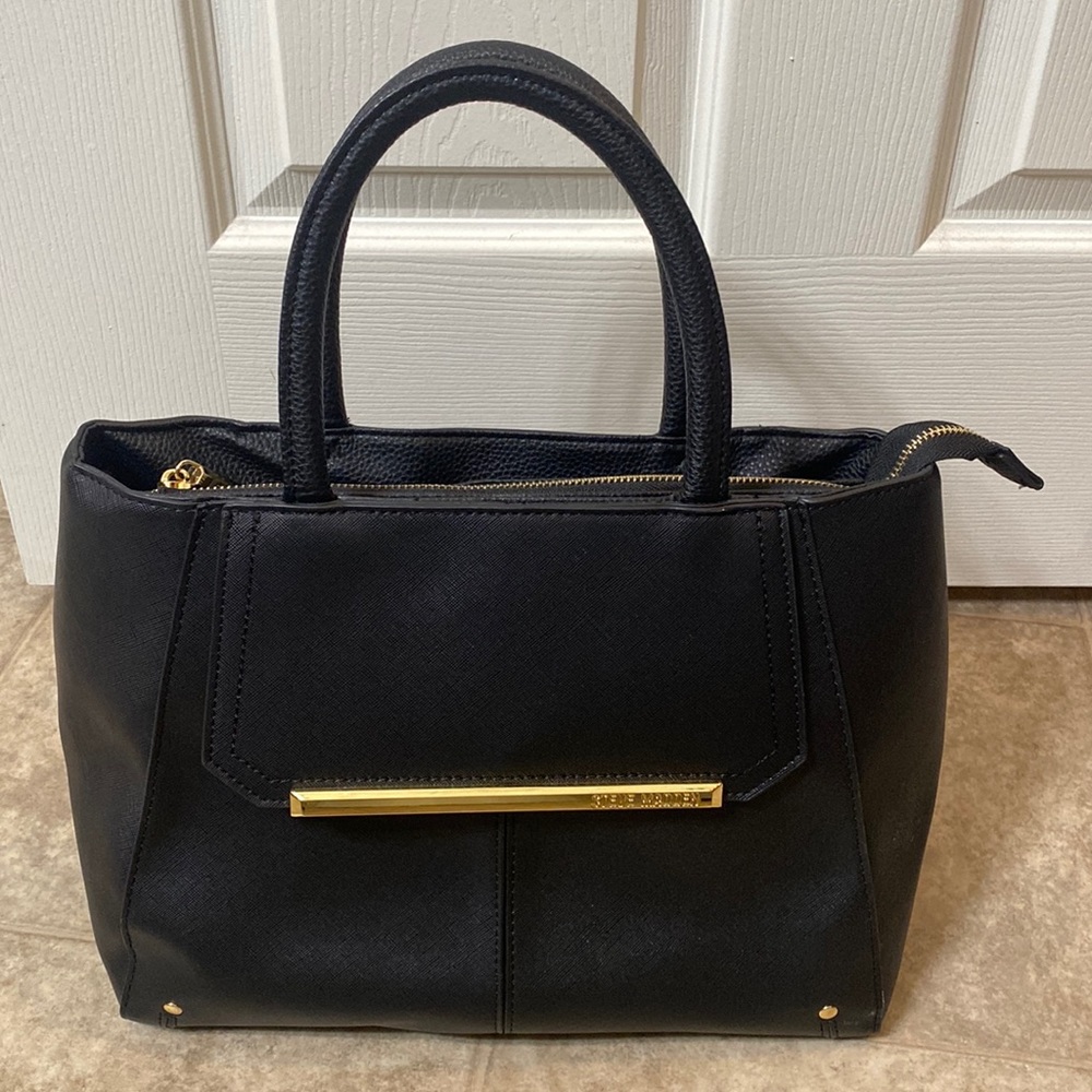 Steve Madden black bag
